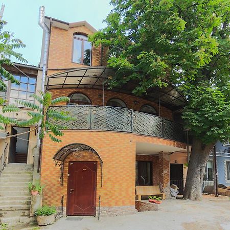 Hostel N1 Dom Odessa Exterior photo