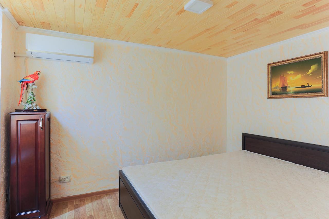 Hostel N1 Dom Odessa Exterior photo